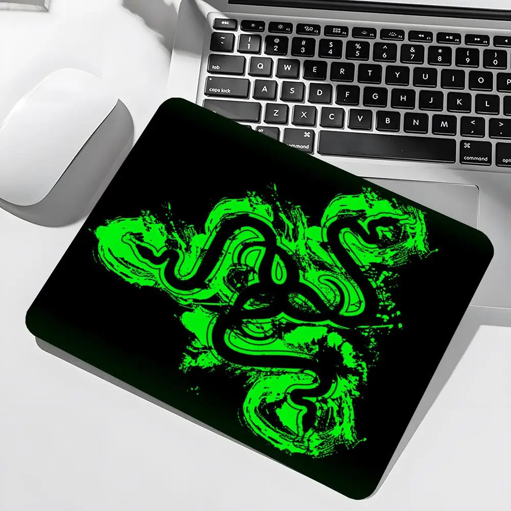 Razer Mouse Pad Gamer Large Size Office Desk Protector Mat 450X400X2Mm Waterproof Desktop Mouse Pad
