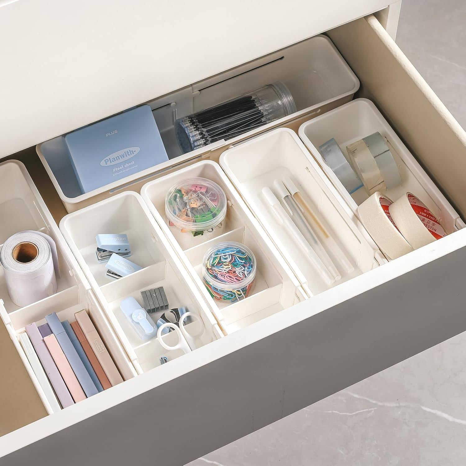 Drawer Organizers, Expandable Desk Drawer Organizer Plastic Storage Bins, Dresser Organizer for Nursery，Bathroom, Kitchen, Makeup, Office, White, 4 Pack，2L,2M