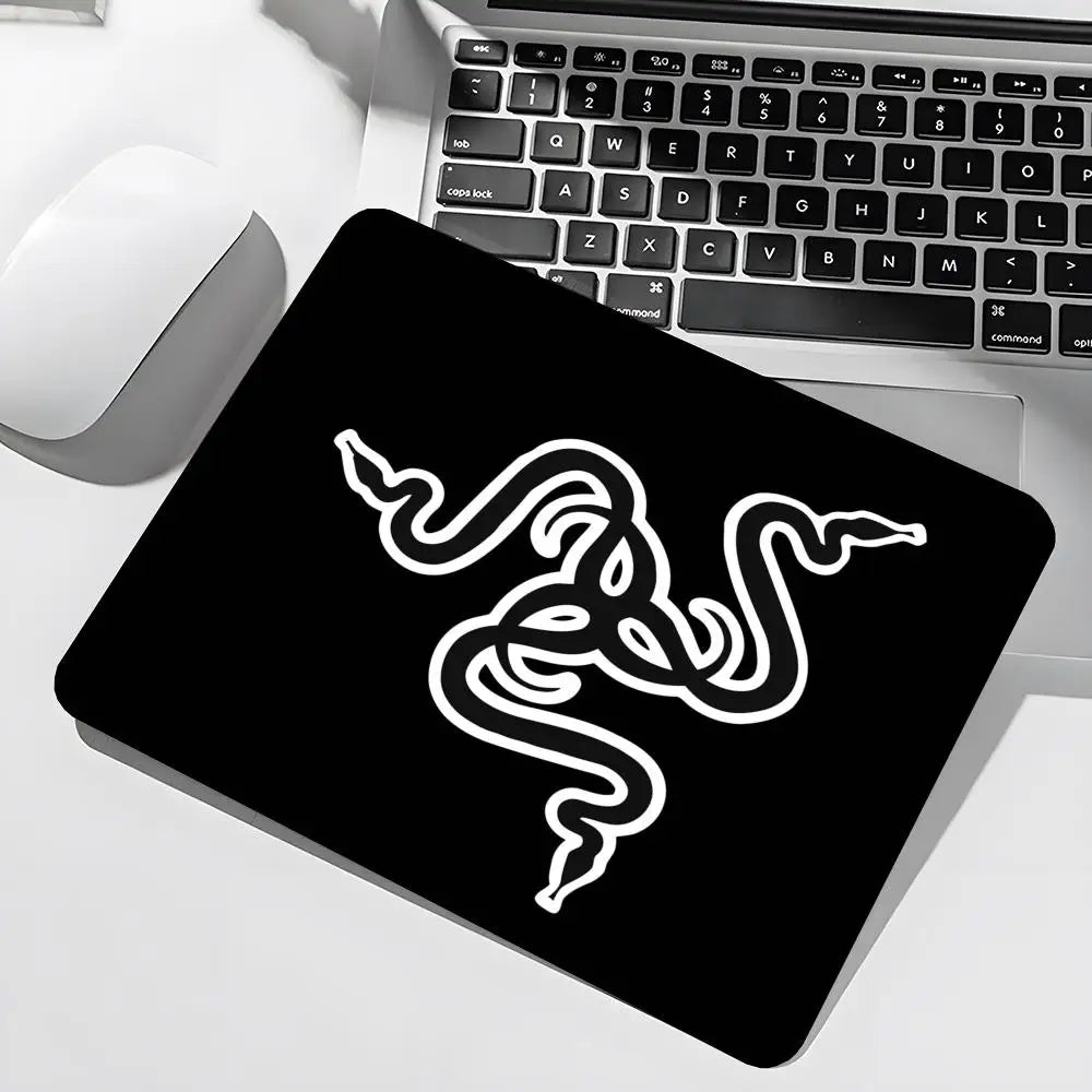 Razer Mouse Pad Gamer Large Size Office Desk Protector Mat 450X400X2Mm Waterproof Desktop Mouse Pad